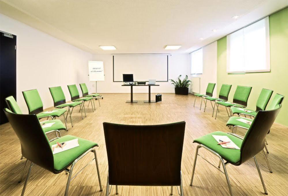 Acantus Hotel Weisendorf Extérieur photo