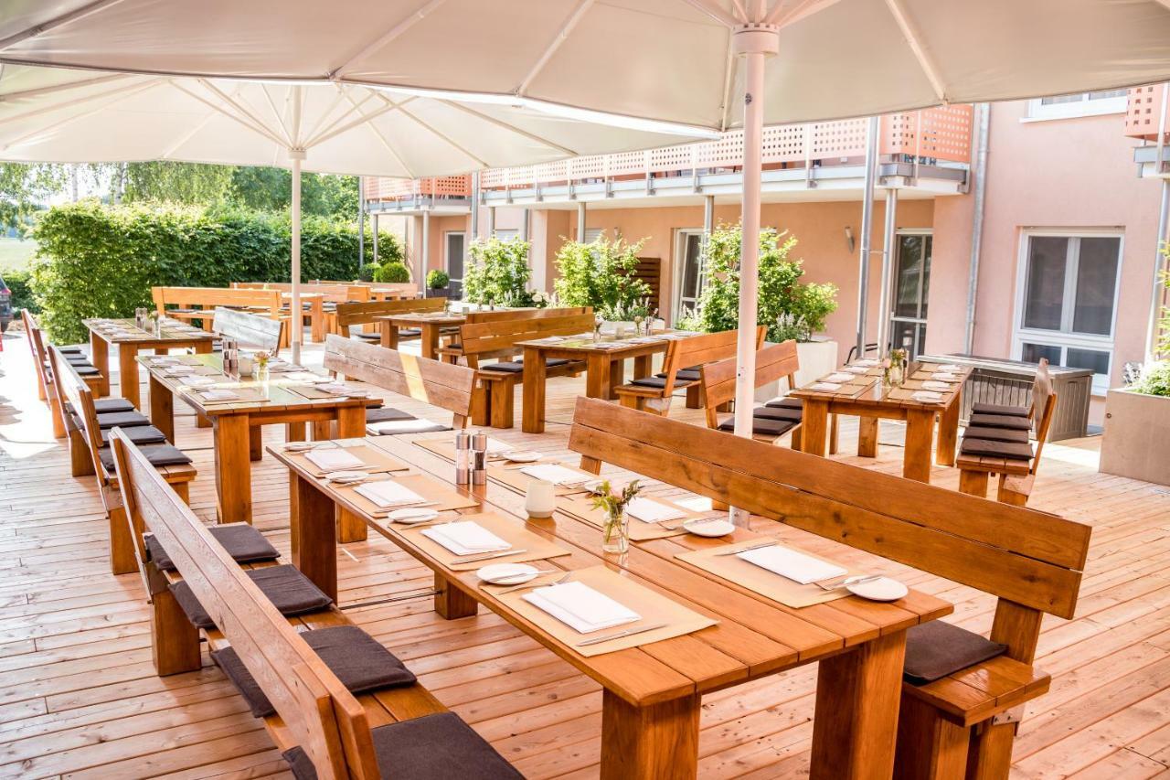 Acantus Hotel Weisendorf Extérieur photo